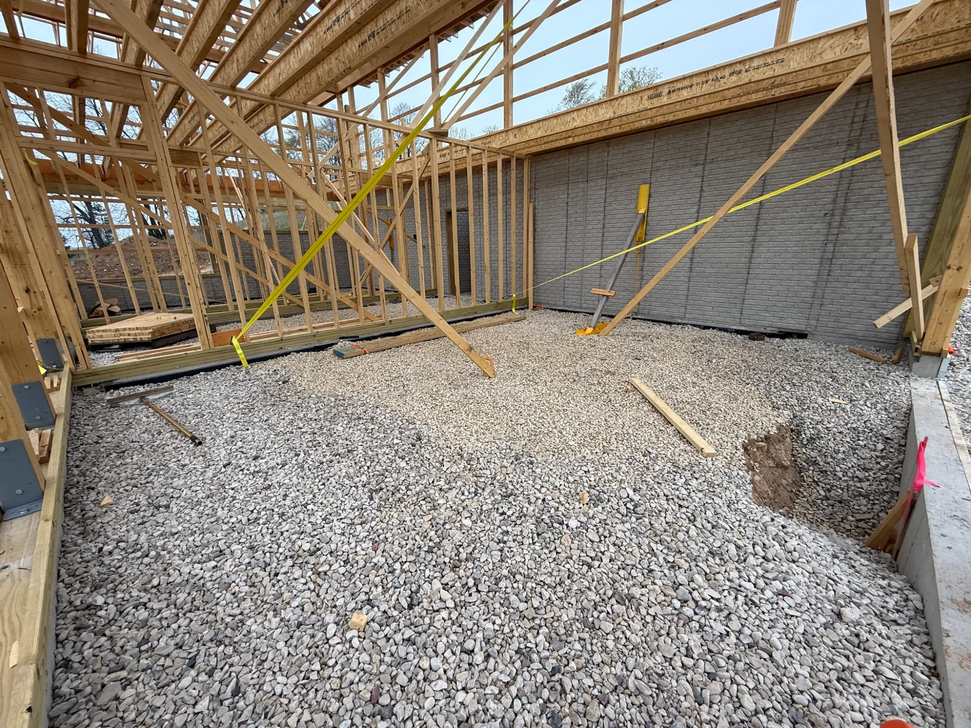 Wood frame barndominium construction in Missouri
